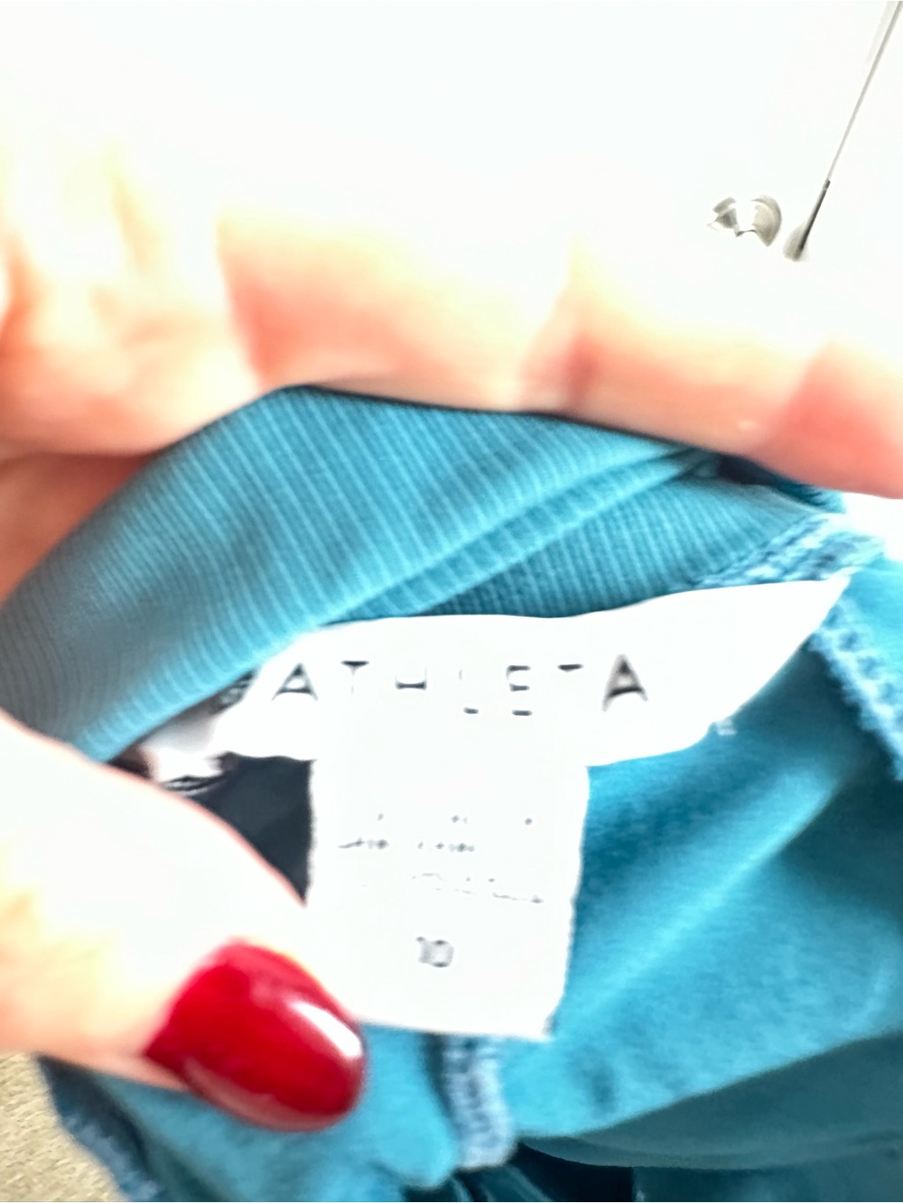 Athleta Women's Teal Shorts Size 10 Zip Pocket Ribbed Waist Athletic - Picture 6 of 7